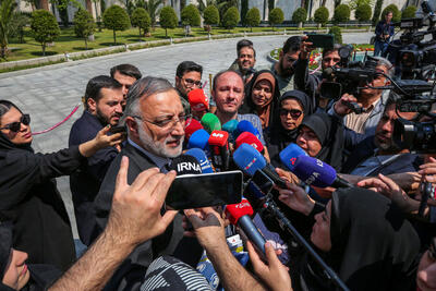 زاکانی به جای پاسخ وعده داد؛ شهردار تهران درانتخابات ریاست جمهوری شرکت می کند؟