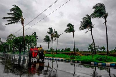 افزایش تلفات طوفان در هند