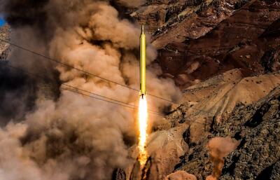 جزئیات تازه از موشک «قدر»؛ اولین موشک بالستیک ضدکشتی ایران