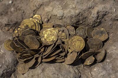کشف  179 قطعه سکه دوهزار ساله در ارومیه  + فیلم