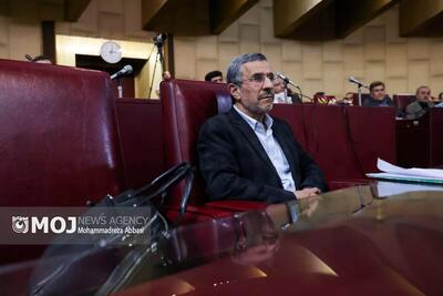 تصاویر جدید احمدی‌نژاد در مجمع تشخیص‌مصلحت‌نظام