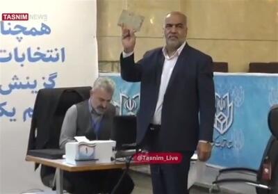 صباغیان   اولین ثبت نام کننده واجد شرایط در انتخابات - تسنیم