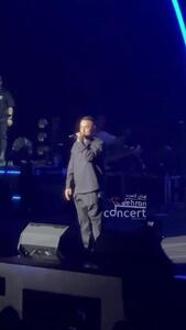 (ویدئو) واکنش ناصر زینعلی وسط کنسرت به تصادف تلخ حامیم