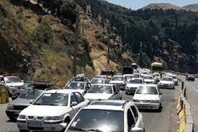 وضعیت جاده‌ها/ ترافیک نیمه سنگین در جاده چالوس و آزادراه تهران - شمال