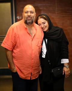 خنده از ته دل نرگس محمدی در کنار همسرش