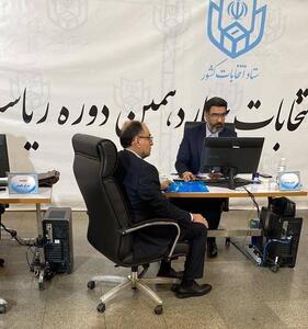اولین عکس از وحید حقانیان در ستاد انتخابات /او اعلام کاندیداتوری کرد - عصر خبر