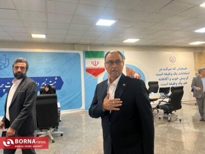 وحید حقانیان در انتخابات ریاست جمهوری چهاردهم ثبت نام کرد