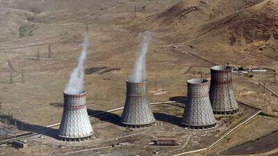 قزاقستان برای ساخت نیروگاه اتمی رفراندوم برگزار می‌کند