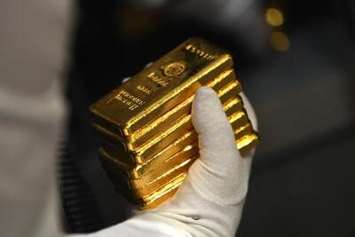 طلای جهانی به رکورد قبلی نزدیک شد