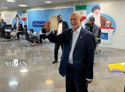 حبیب الله دهمرده در انتخابات ریاست جمهوری ثبت‌نام کرد/ دهمرده: حزب و گروه من ملت ایران هستند