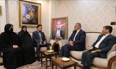 حضور وزیر فرهنگ لبنان در منزل  شهید امیرعبداللهیان