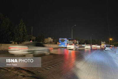 ترافیک نیمه‌سنگین در آزادراه تهران - قم / تردد پرحجم در محورهای منتهی به شمال