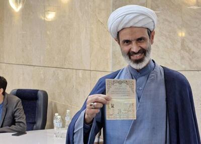ثبت‌نام حسین میرزایی در انتخابات ریاست‌جمهوری
