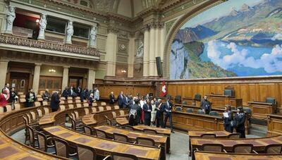 پارلمان سوئیس با کمک مالی 5.58 میلیارد دلاری به اوکراین مخالفت کرد
