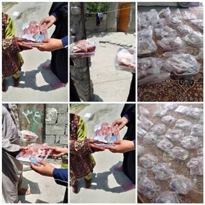 توزیع ۲۰۰ کیلو گوشت بین نیازمندان به مناسبت سالگرد ارتحال امام(ره) در راسک
