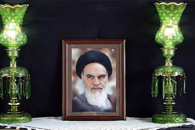 نهضت امام خمینی (ره) وجدان آزادگان جهان را بیدار کرد