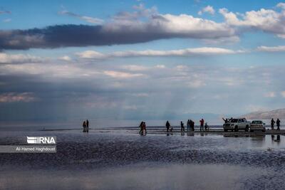 زنگ خطر به صدا در آمد |  سطح آب دریاچه ارومیه کاهش یافت/ فیلم