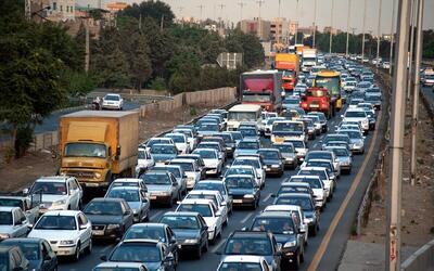 ترافیک در محورهای چالوس و آزاده راه تهران شمال سنگین است