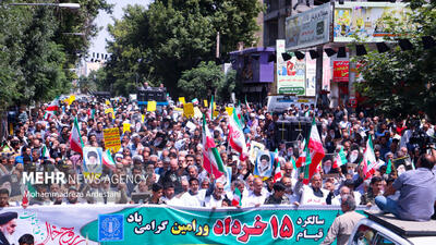 راهپیمایی بزرگداشت قیام ۱۵ خرداد در شهرهای مختلف