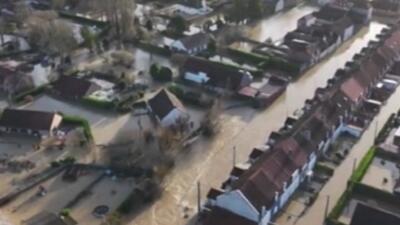 باران شدید خانه‌ها را در شمال فرانسه زیر آب برد