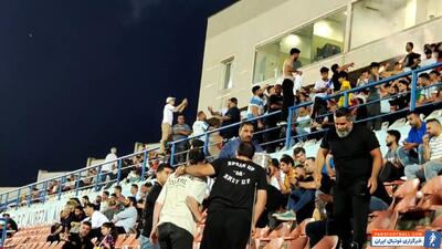 تشویق زیبای هواداران دریا بابل در ورزشگاه سیمرغ - پارس فوتبال | خبرگزاری فوتبال ایران | ParsFootball