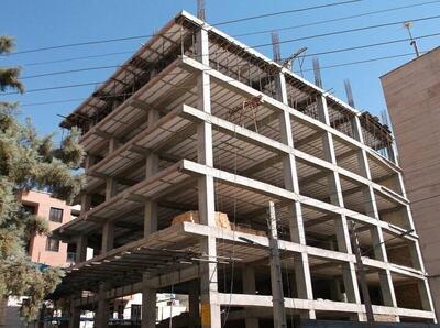 رفع خلاف بیش از ۹ هزار متر مربع و ۳۵ طبقه مازاد طی دو ماه اخیردر منطقه ۱۹ تهران