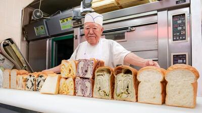 (ویدئو) پخت محبوب ترین نان های ژاپن توسط یک نانوای 89 ساله