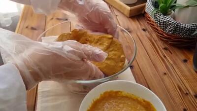(ویدئو) ترفند پخت مرغ بدون آب با سس مخصوص؛ چطور مرغ مجلسی درست کنم؟