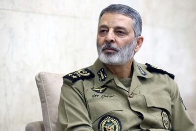 فرمانده ارتش: اگر لازم باشد با قدرت نظامی مقابل اسرائیل می‌ایستیم