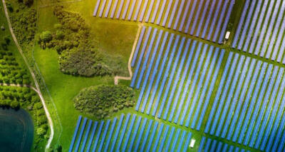 چینی‌ها بزرگترین مزرعه خورشیدی جهان را با قدرت تأمین برق یک کشور راه‌اندازی کردند!