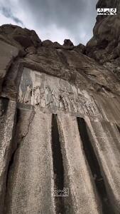کتیبه بیستون بزرگترین سنگ نوشته جهان در کرمانشاه