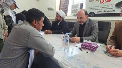 دیدار بی واسطه استاندار هرمزگان با مردم بخش احمدی حاجی آباد