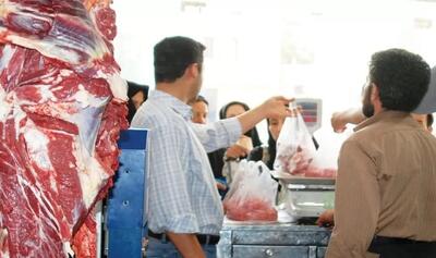 کارگران در سال ۲.۵ کیلو گوشت قرمز هم مصرف نمی‌کنند - عصر خبر