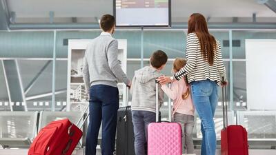 چرا در فرودگاه نباید به چمدانتان روبان ببندید؟