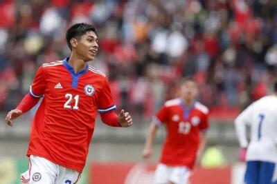 لیورپول به دنبال جذب پدیده فوتبال شیلی