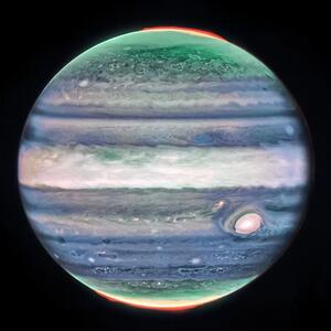 تلسکوپ جیمز وب تصویری حیرت‌انگیز از سیاره مشتری و شفق قطبی آن ثبت کرد