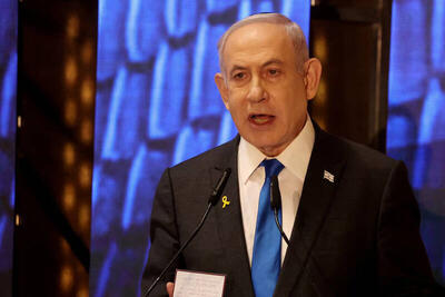 درخواست نتانیاهو از گانتس برای ماندن در کابینه