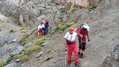 عملیات جست و جو برای کوهنورد گمشده / او دچار ارتفاع زدگی شده بود