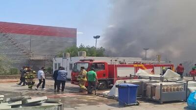 آتش‌سوزی گسترده در شهرک صنعتی کاسپین قزوین