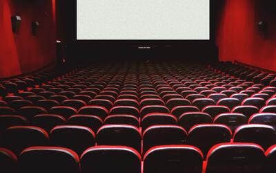 سالن‌های سینما روز جمعه بعدازظهر تعطیل می‌شوند