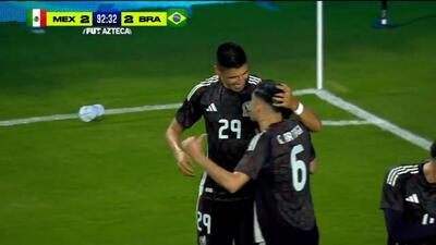 گل دوم مکزیک به برزیل (مارتینز دقیقه 93)