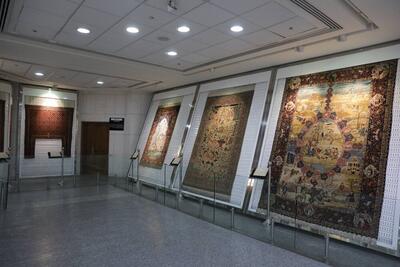موزه آستان قدس رضوی یکی از بزرگترین ذخایر قالی نفیس جهان