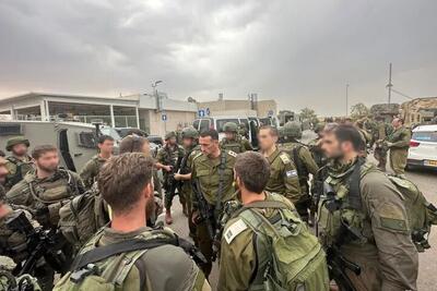 ببینید | اولین تصاویر از عملیات آزادسازی اسرای اسرائیلی؛ استفاده از کامیون کمک‌رسانی و خودروی غیرنظامی