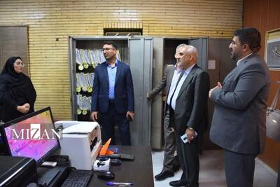 رئیس کل دادگستری استان هرمزگان از مجتمع شورا‌های حل اختلاف بندرعباس بازدید کرد