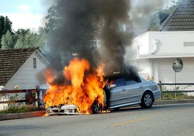 آتش سوزی خودرو در کمین است؛ با مطالعه این متن یک قدم از حادثه جلو باشید!