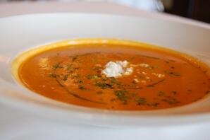 سوپ سرد بهاری، یک پیش غذای عالی و خوشمزه