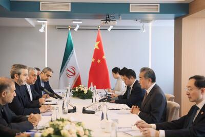 علی‌باقری‌کنی با وزیر خارجه چین دیدار کرد