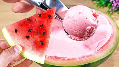 با ساده ترین مواد ممکن بستنی هندوانه درست کنید !