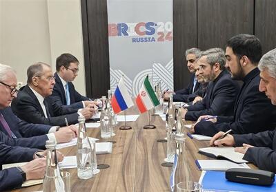 رایزنی باقری با وزیر خارجه روسیه