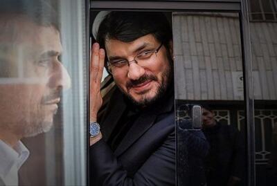 مهرداد بذرپاش؛ شاید ۴ سال دیگر!/ از دلبری در شهرداری احمدی‌نژاد تا به عرش رسیدن در دولت رئیسی | اقتصاد24